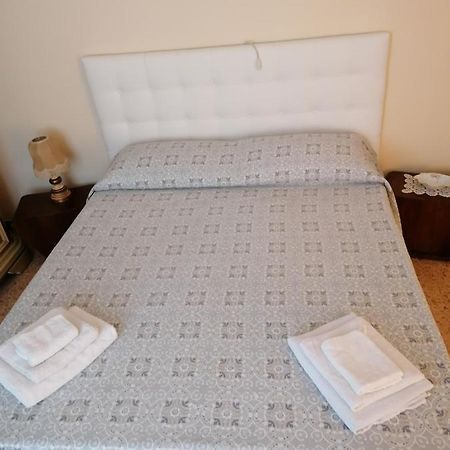 Casa Gina Apartment Специя Екстериор снимка