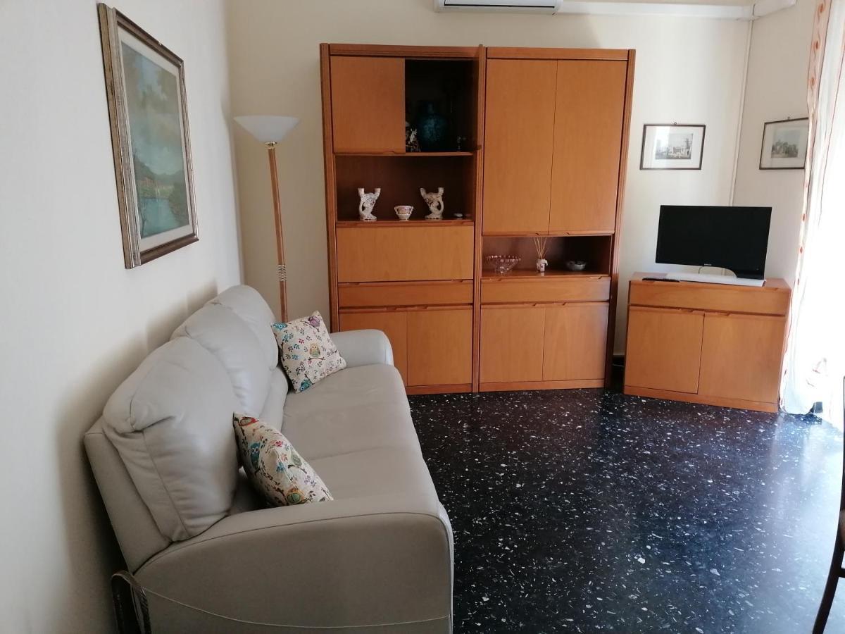 Casa Gina Apartment Специя Екстериор снимка